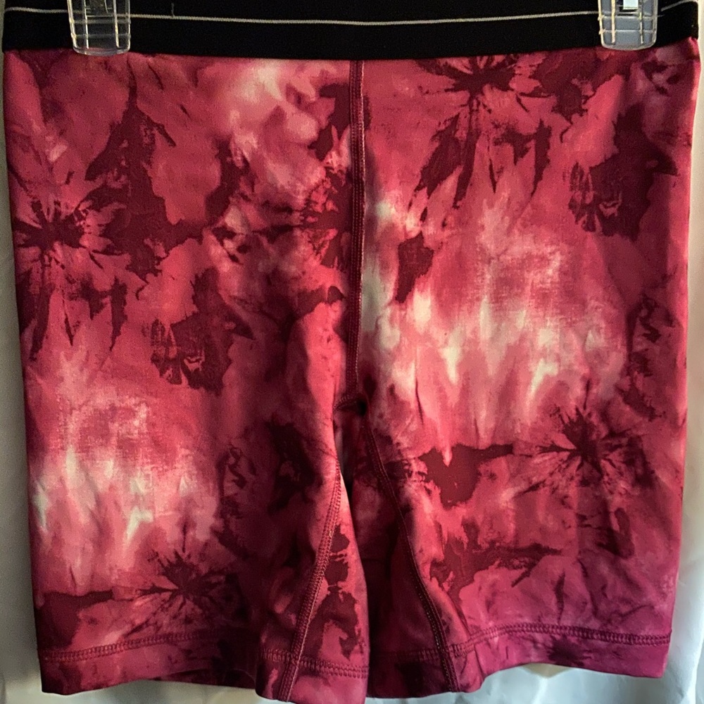 Athletic shorts